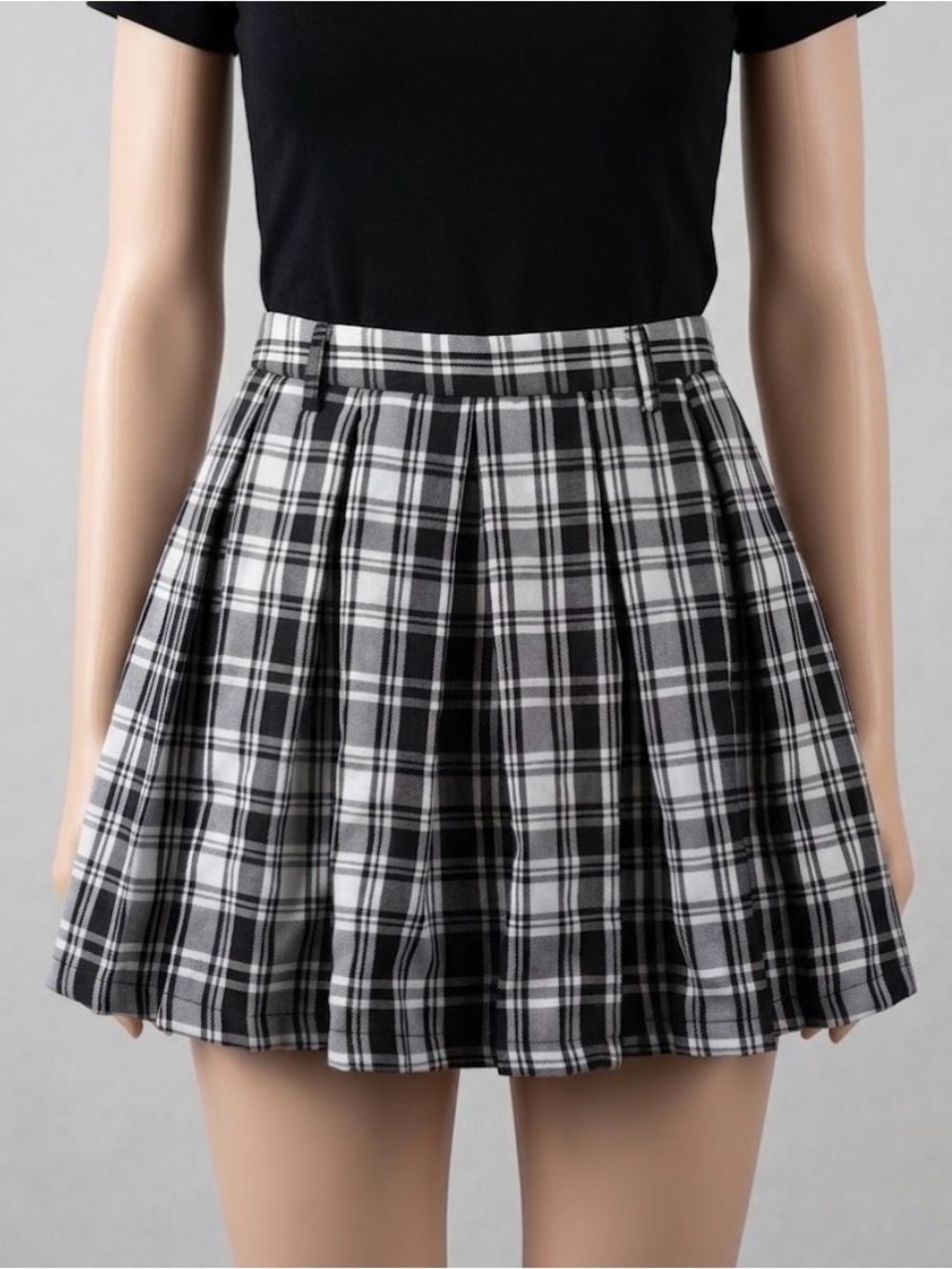 Hot Topic XS Black White Plaid Pleated Mini Skirt Academy Goth Punk